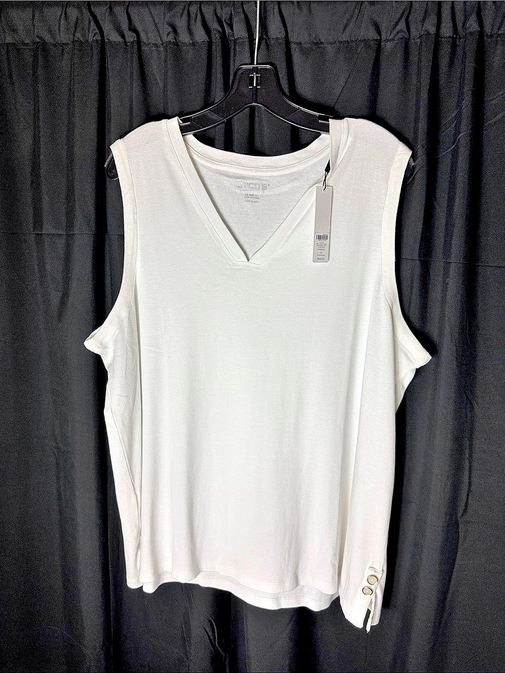 Chico's Cotton V-Neck Tank Basic Knit Alabaster V-Neck Cotton Tank in White Size